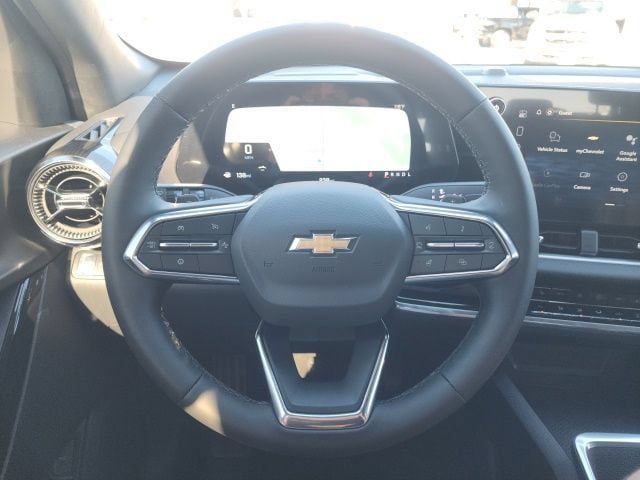 New 2026 Chevrolet Equinox LT w/ Convenience Package II FWD image 31