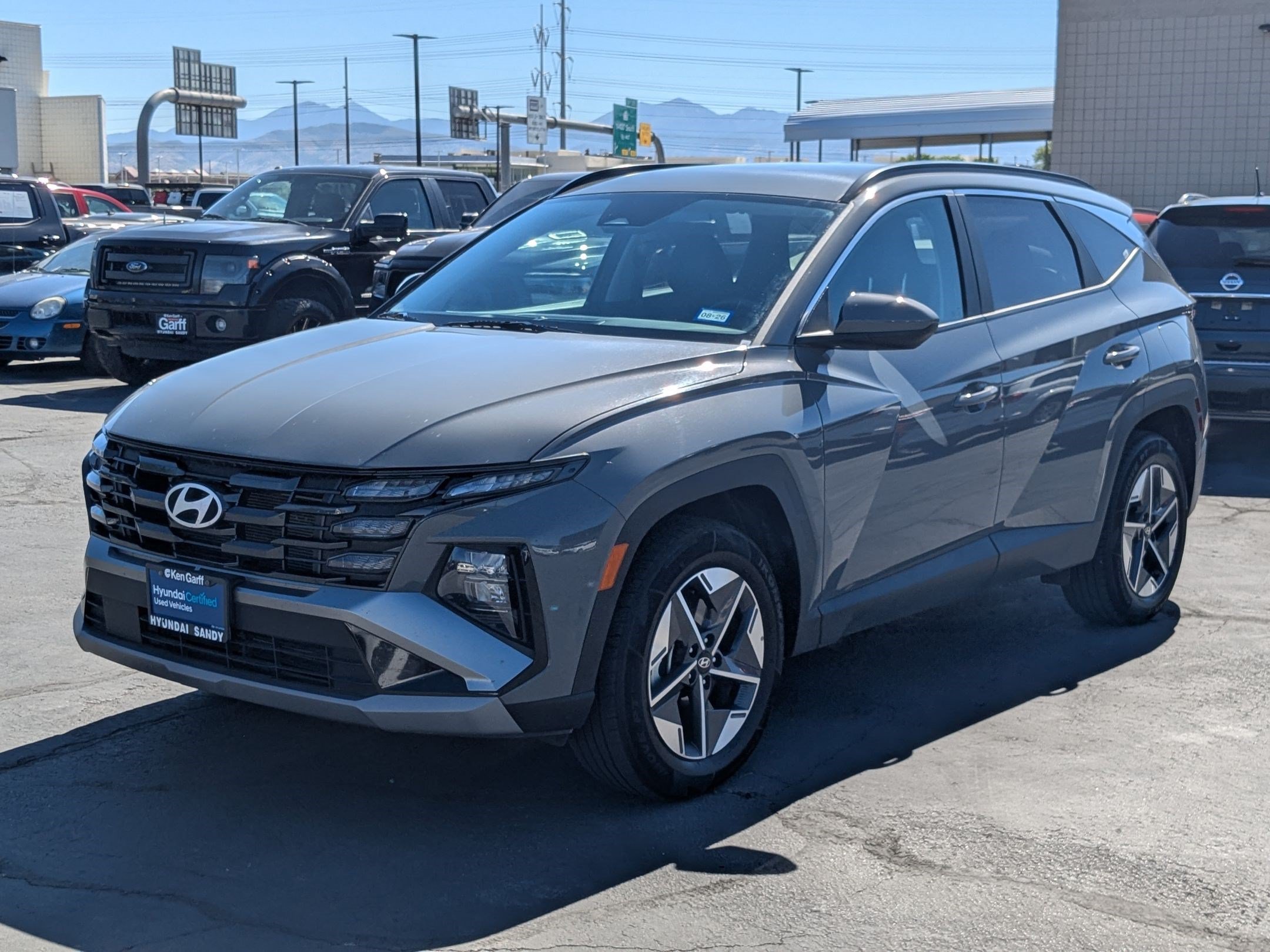 Certified 2025 Hyundai Tucson SEL AWD/4WD image 11