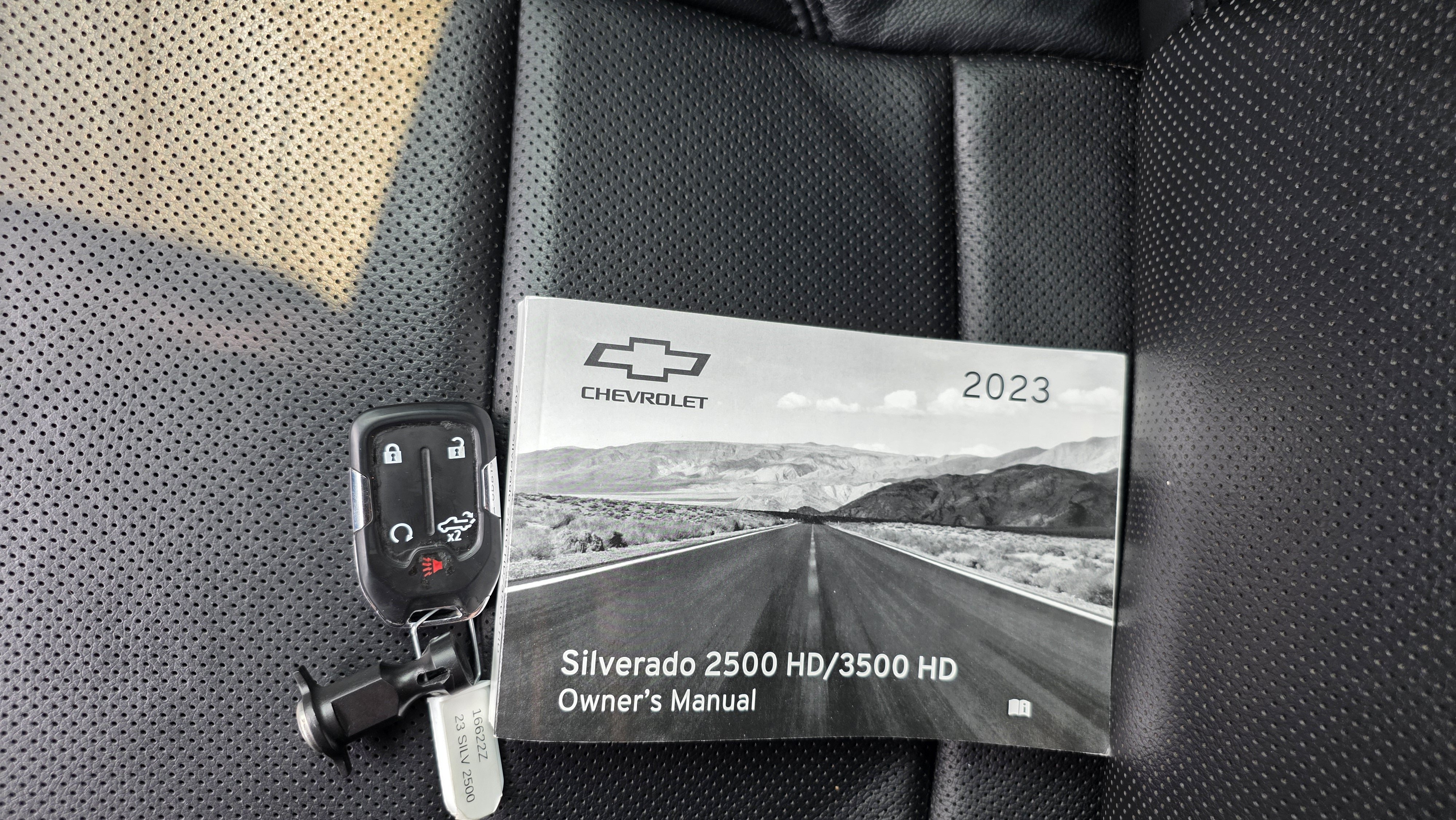 Used 2023 Chevrolet Silverado 2500 LT w/ Convenience Package AWD/4WD image 67