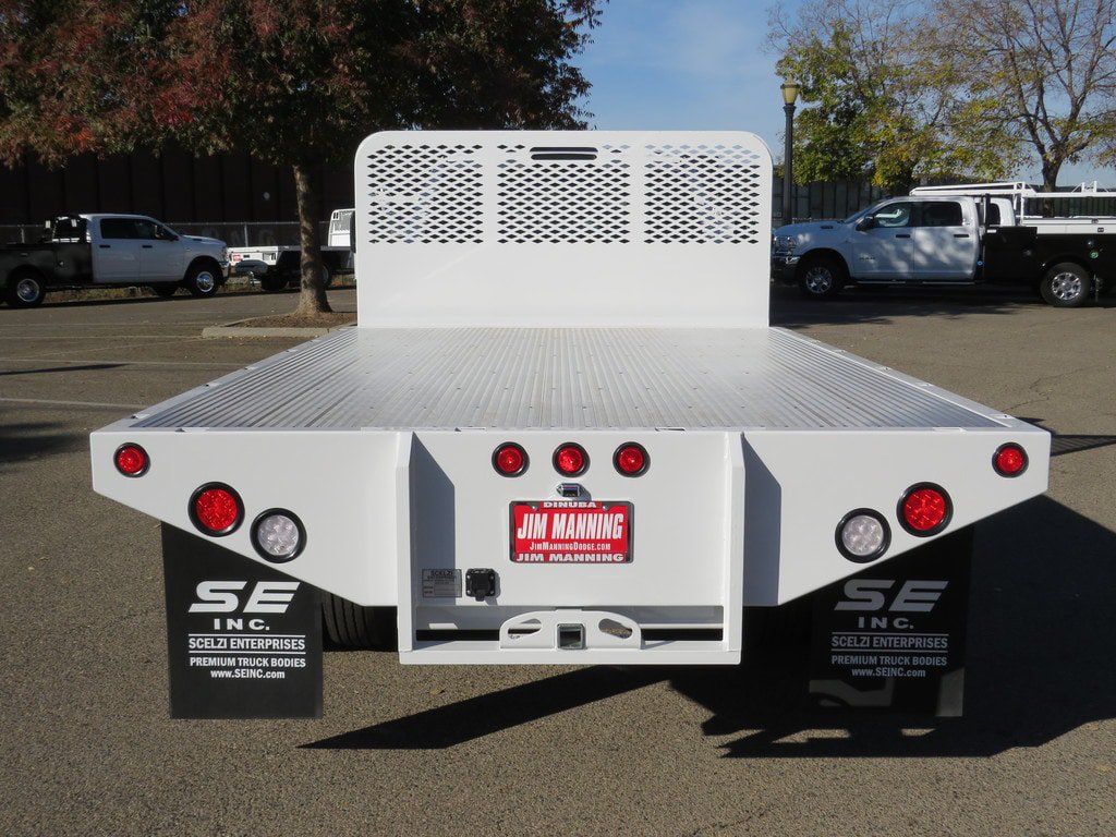New 2023 RAM 4500 Tradesman RWD image 33