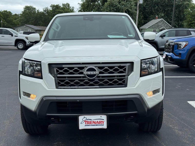 Used 2022 Nissan Frontier SV AWD/4WD image 9
