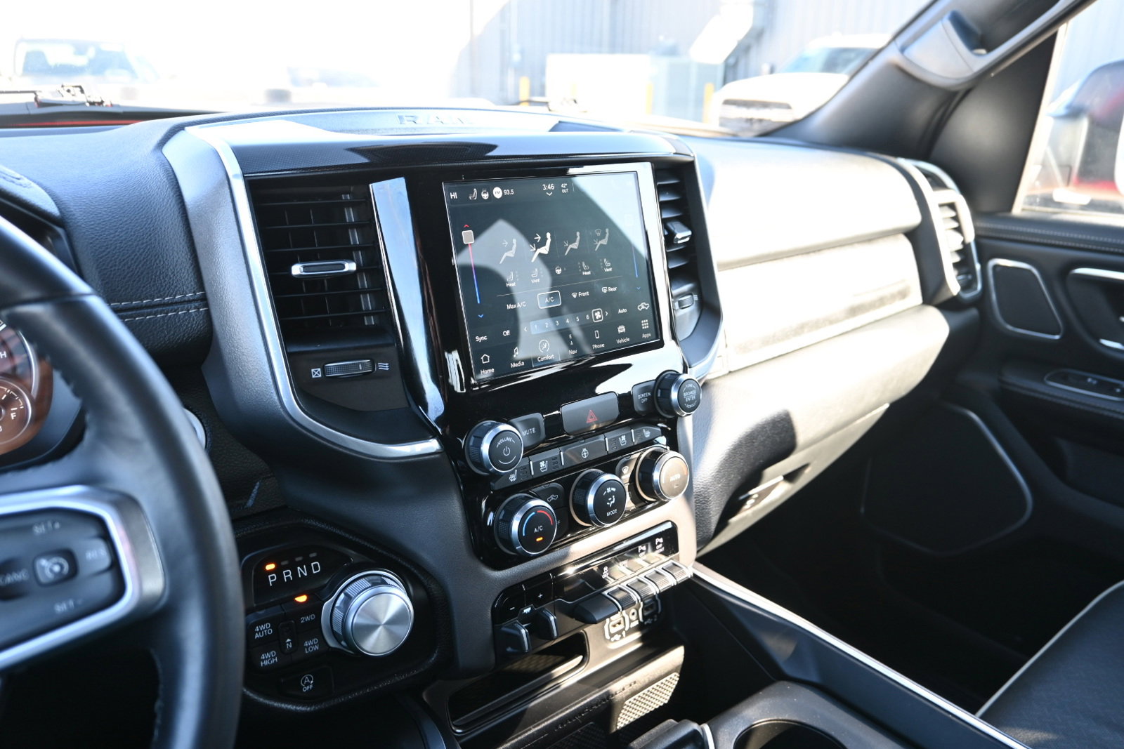 Used 2022 RAM 1500 Laramie image 27