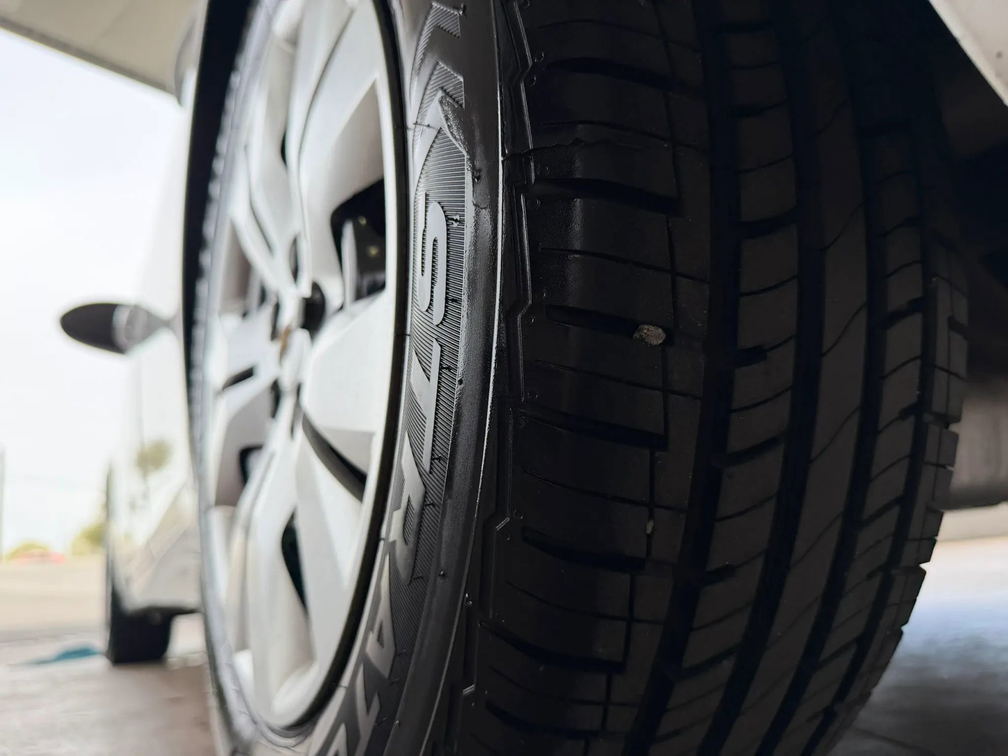 Used 2014 Chevrolet Cruze LS image 24