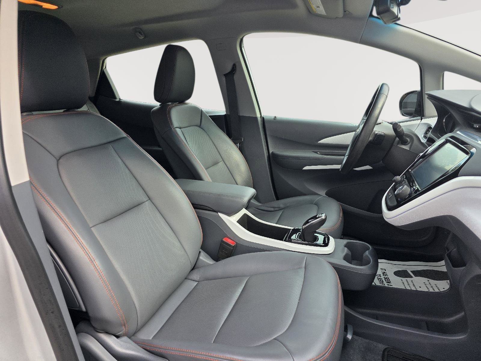 Used 2017 Chevrolet Bolt Premier image 12