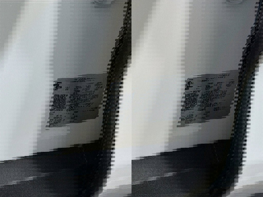 New 2026 GMC Yukon XL AT4 w/ AT4 Premium Package image 28