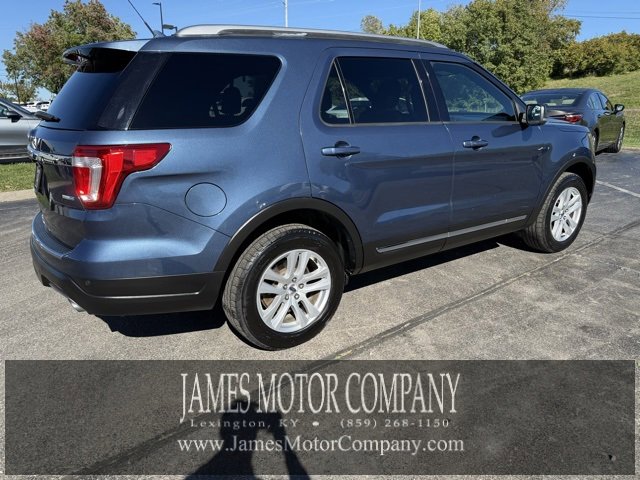 Used 2018 Ford Explorer XLT w/ Equipment Group 201A image 5