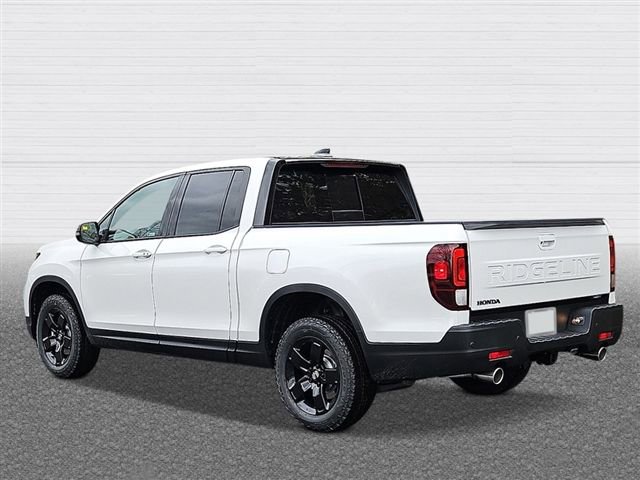 New 2026 Honda Ridgeline Black Edition image 2