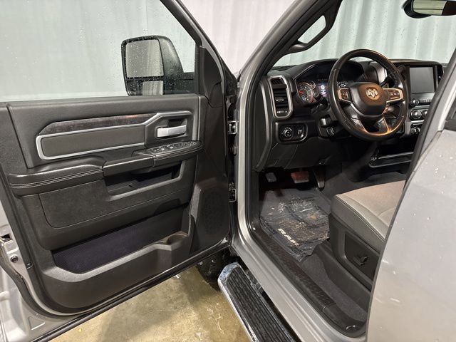 Used 2024 RAM 2500 Big Horn image 2