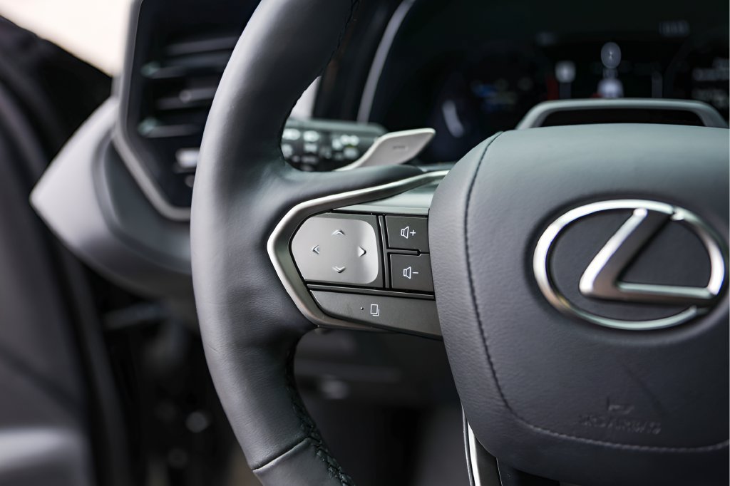 Used 2024 Lexus TX 350 FWD w/ Technology Package image 16