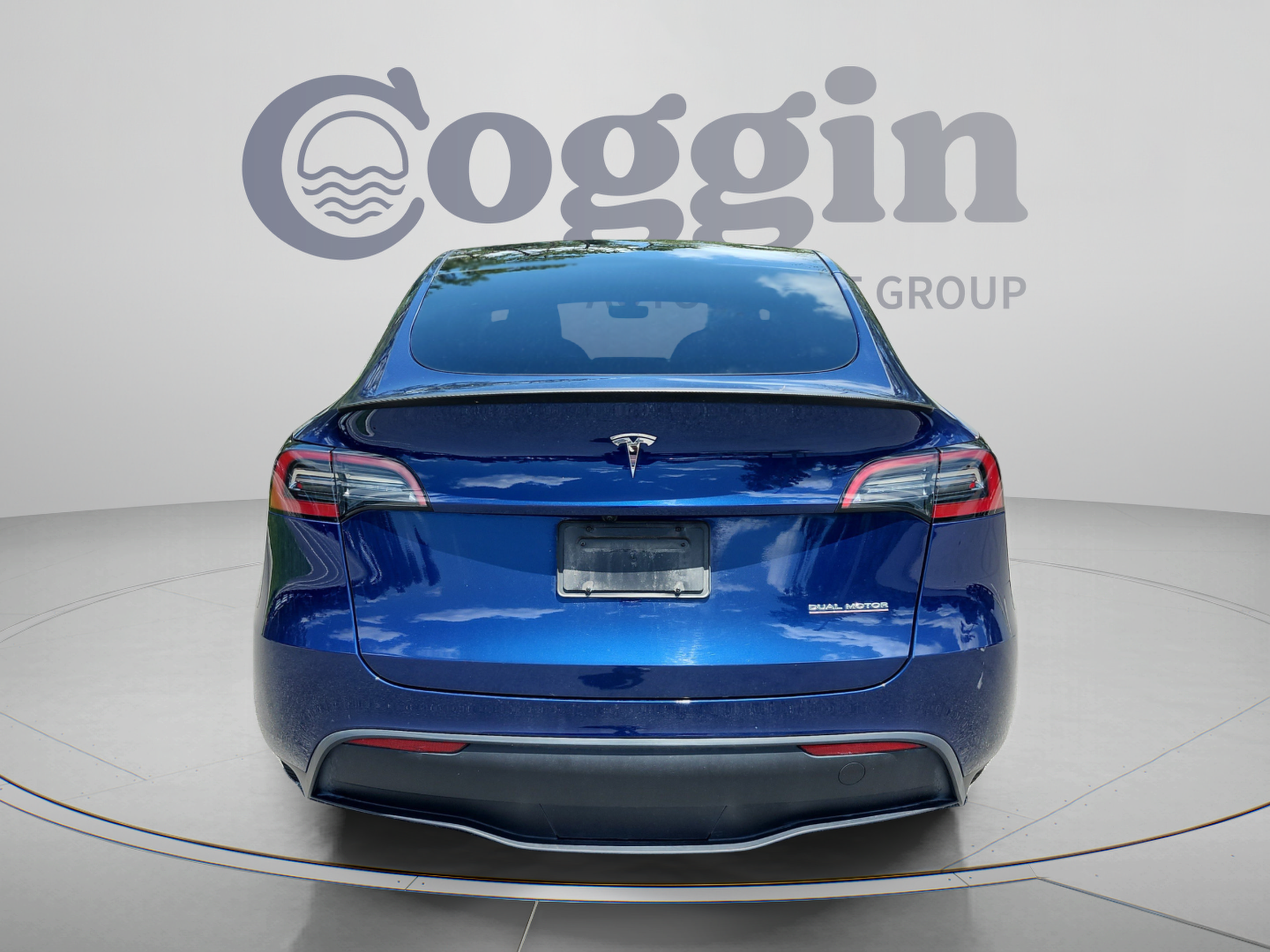 Used 2024 Tesla Model Y Performance AWD/4WD image 4