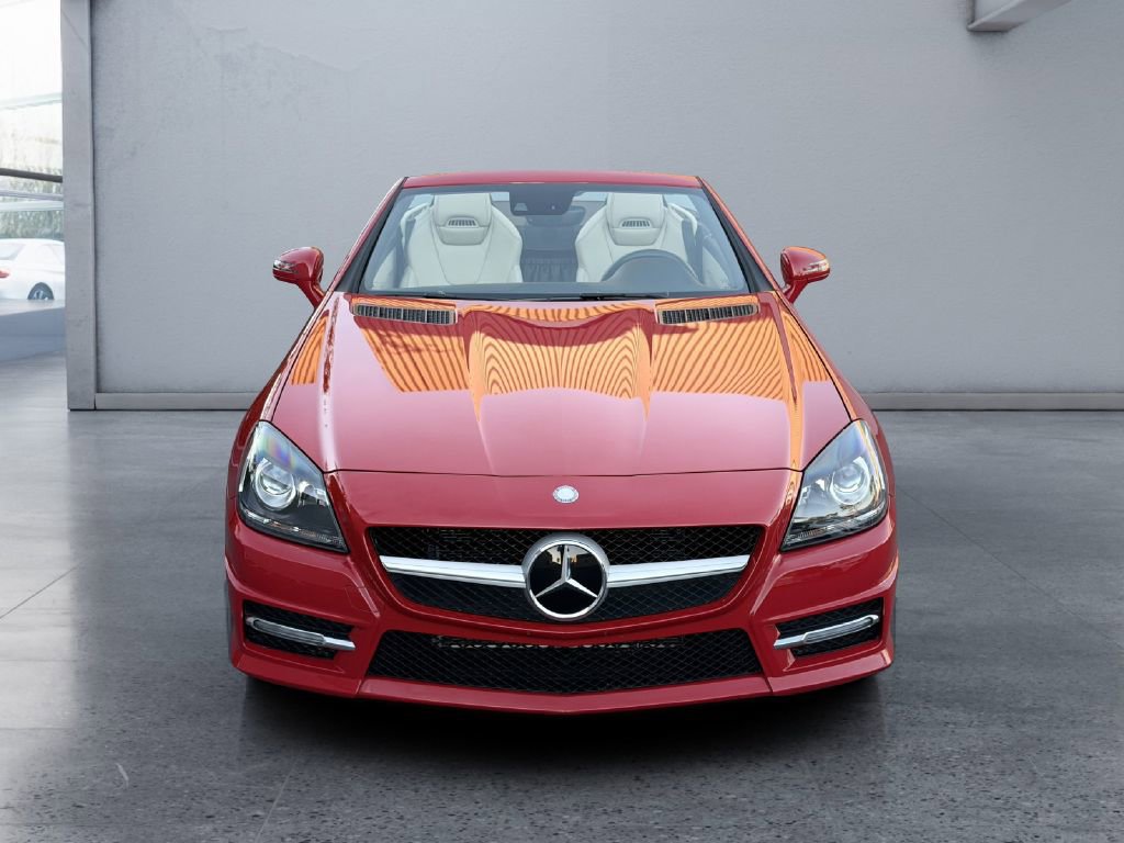 Used 2015 Mercedes-Benz SLK 350 image 12