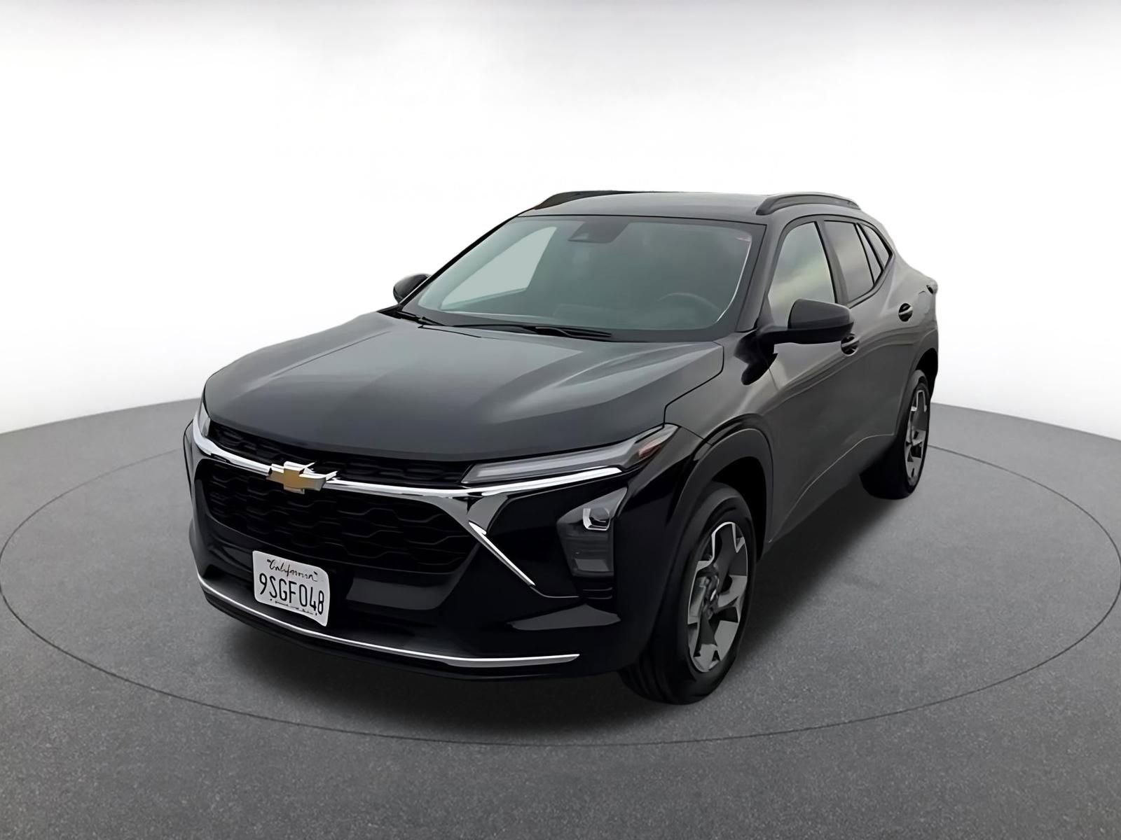 Used 2025 Chevrolet Trax LT image 7