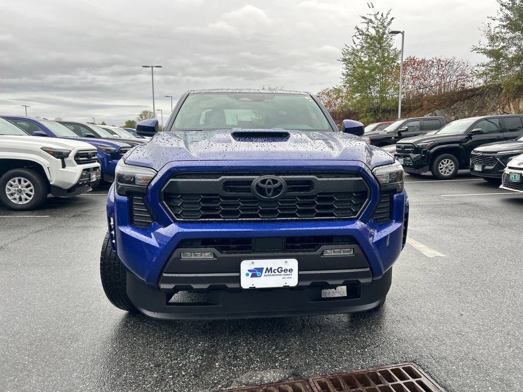 New 2025 Toyota Tacoma TRD Sport image 8