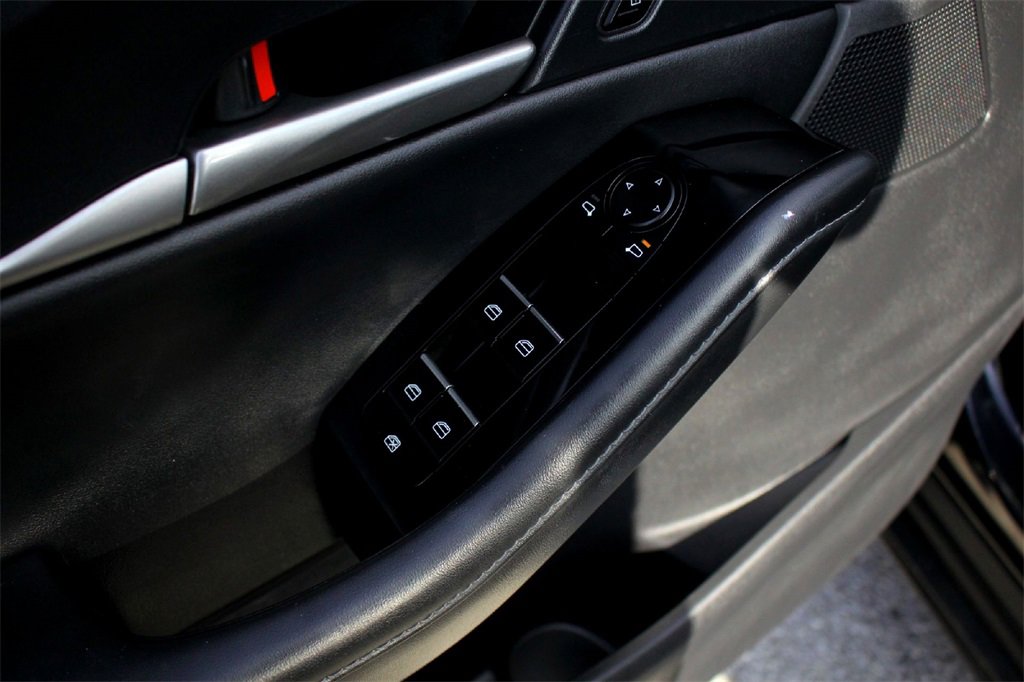 Used 2024 MAZDA CX-30 AWD 2.5 S w/ Select Sport Pkg image 19