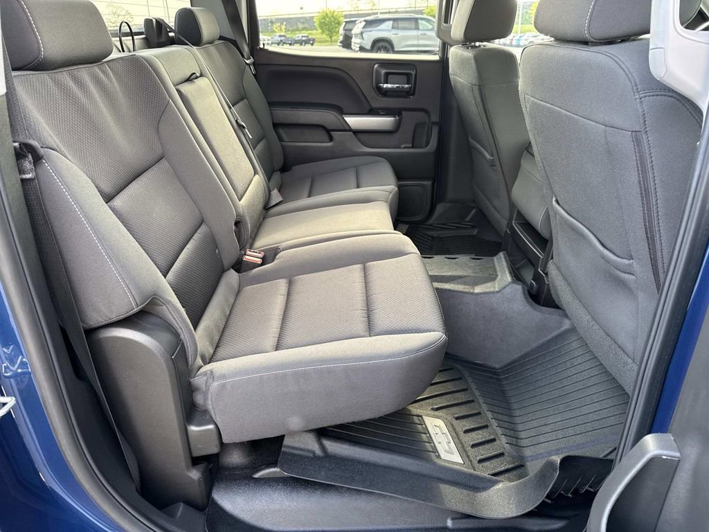 Used 2018 Chevrolet Silverado 1500 LT w/ All Star Edition AWD/4WD image 19