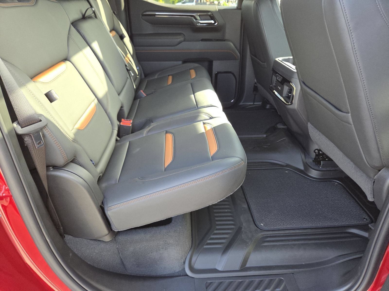 New 2026 GMC Sierra 1500 AT4 w/ AT4 Premium Package AWD/4WD image 26