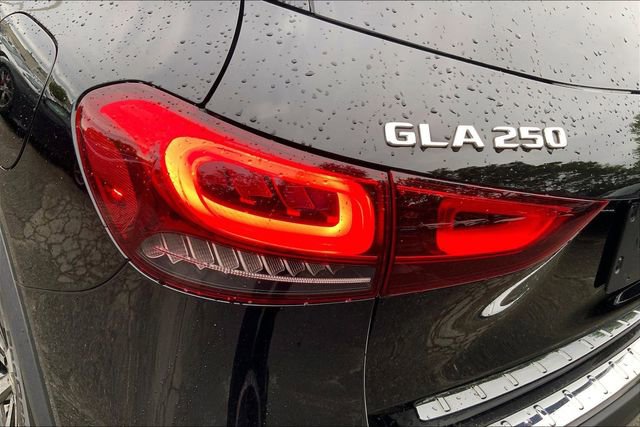 Certified 2023 Mercedes-Benz GLA 250 4MATIC image 25