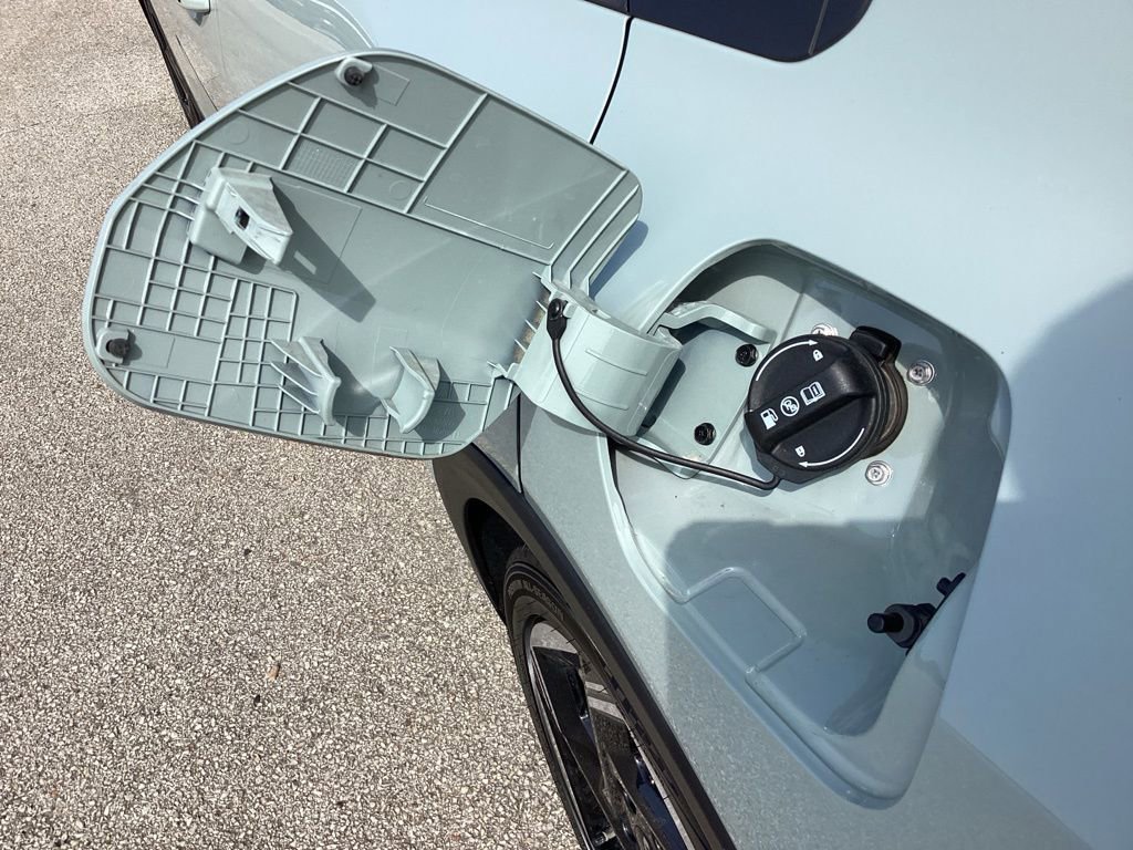 Used 2025 Kia K4 EX image 13