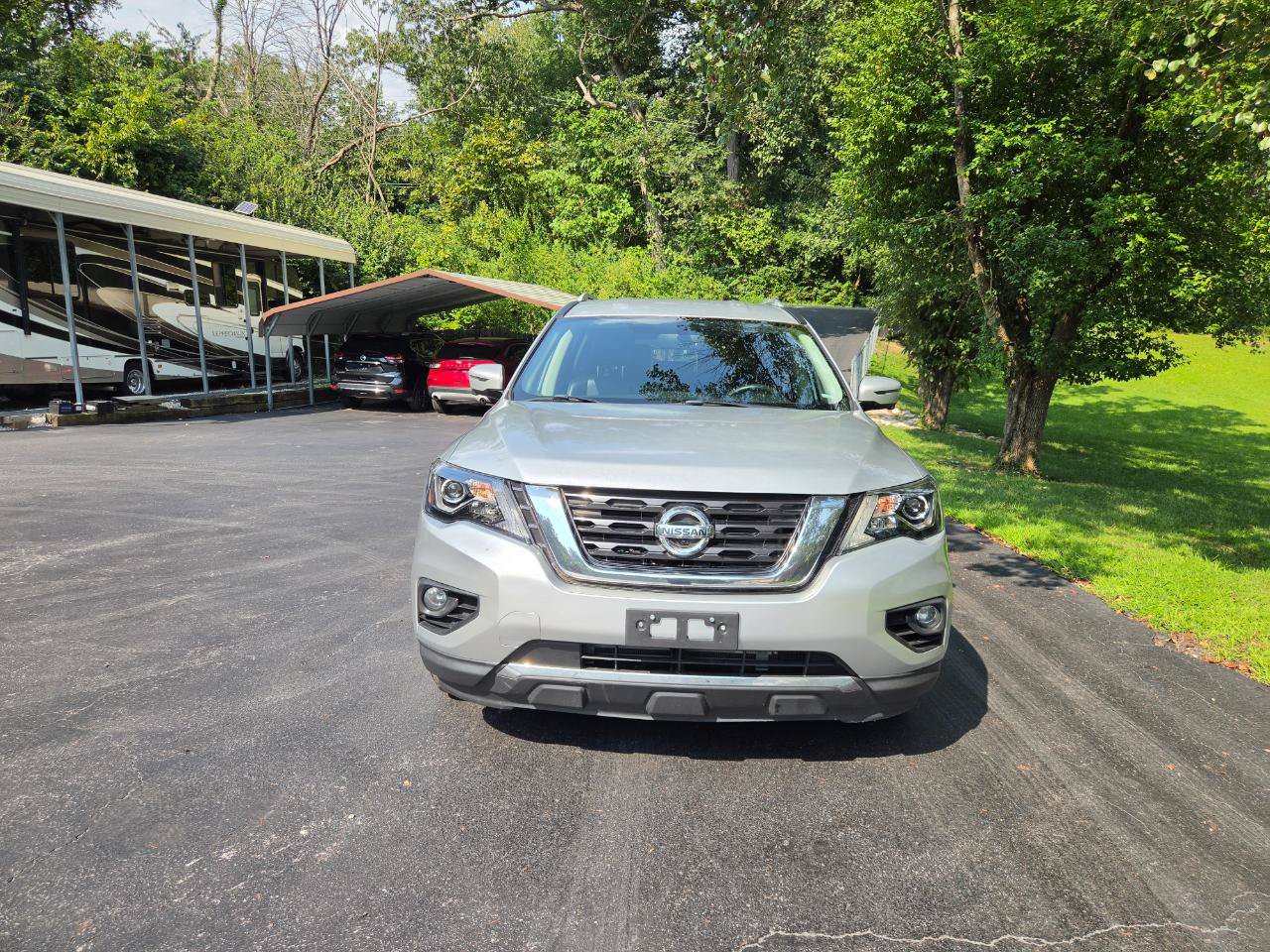 Used 2020 Nissan Pathfinder SL AWD/4WD image 4