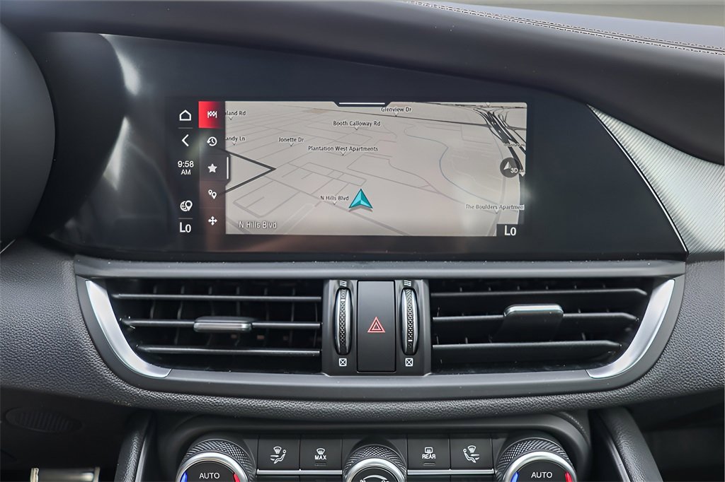 New 2025 Alfa Romeo Giulia w/ Driving Assist Package image 14