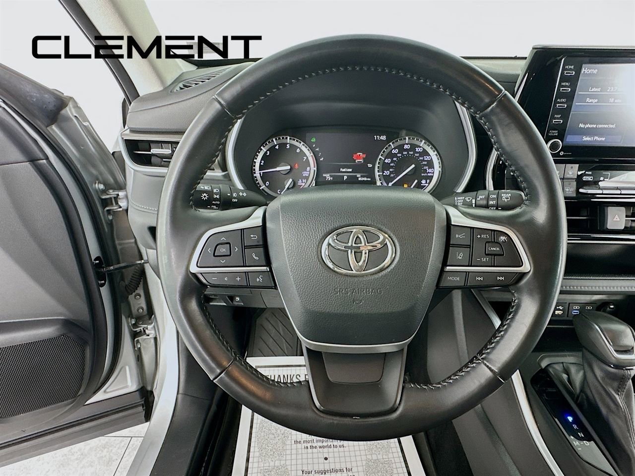 Used 2022 Toyota Highlander XLE AWD/4WD image 15