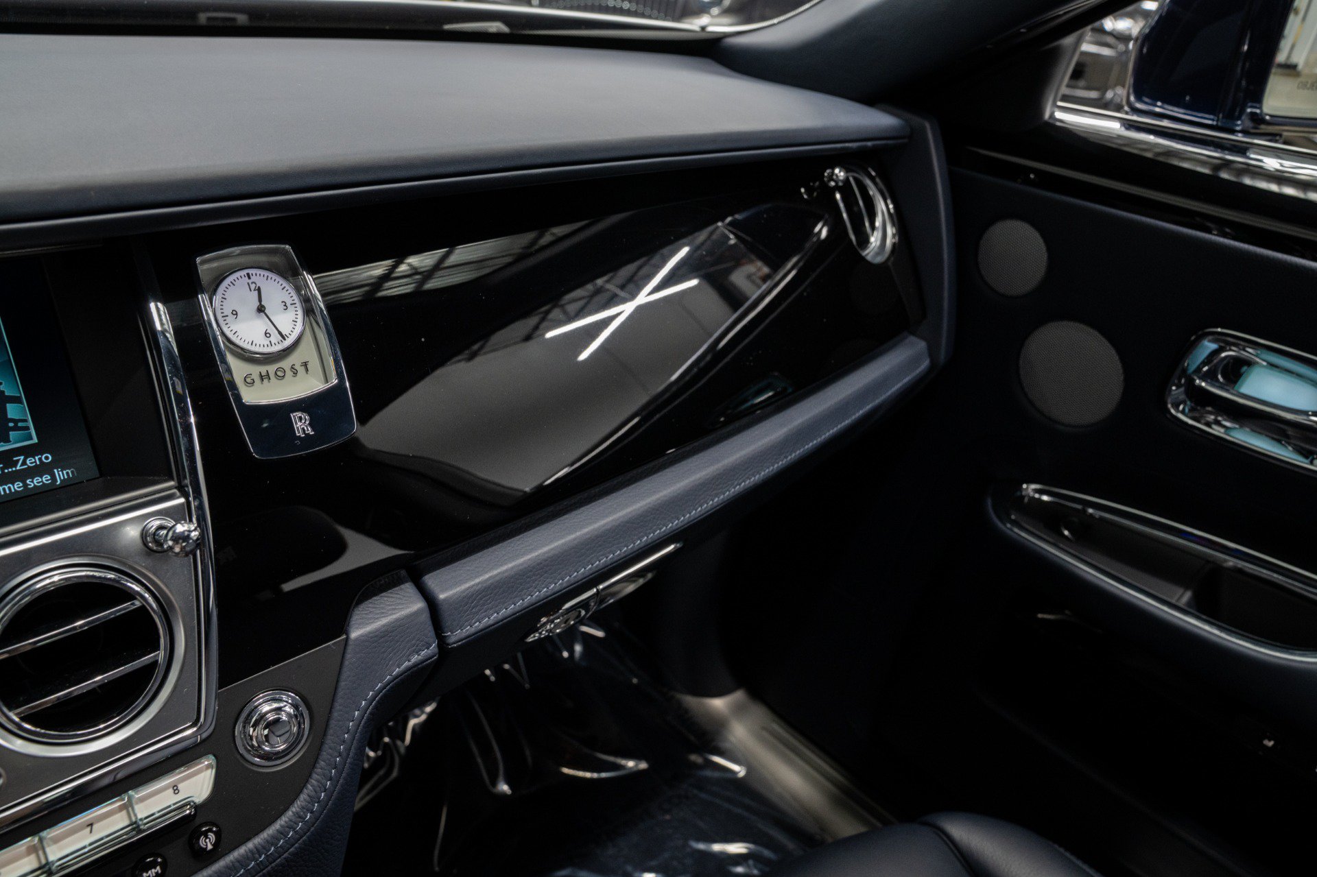 Used 2020 Rolls-Royce Ghost RWD image 42