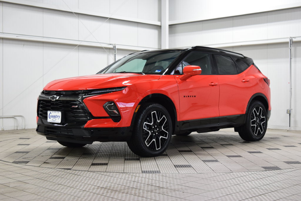New 2026 Chevrolet Blazer RS w/ Driver Confidence II Package AWD/4WD image 3