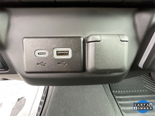 Used 2025 Chevrolet Silverado 2500 Custom w/ Custom Convenience Package image 27