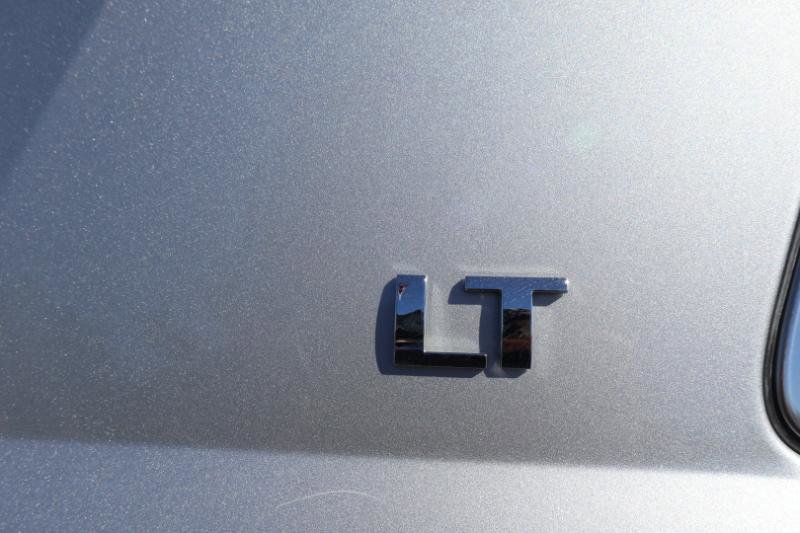 Used 2017 Chevrolet Tahoe LT image 11