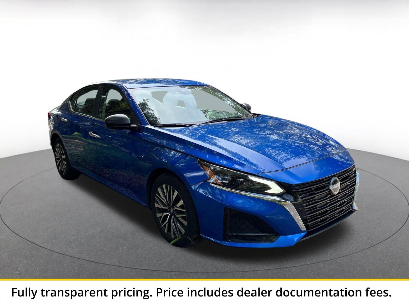 Used 2025 Nissan Altima 2.5 SV