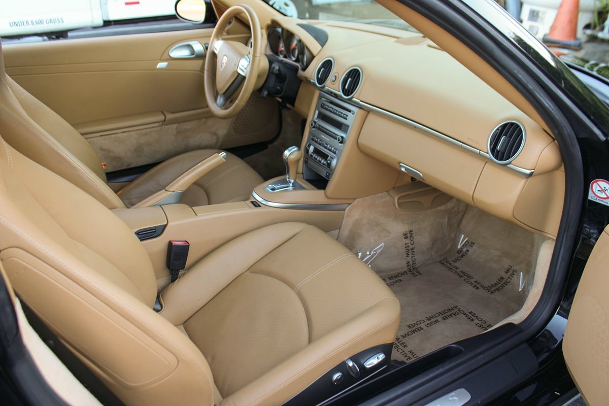 Used 2007 Porsche Cayman S RWD image 16