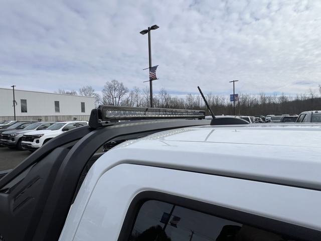 New 2025 Chevrolet Colorado Z71 w/ Midnight Edition image 12