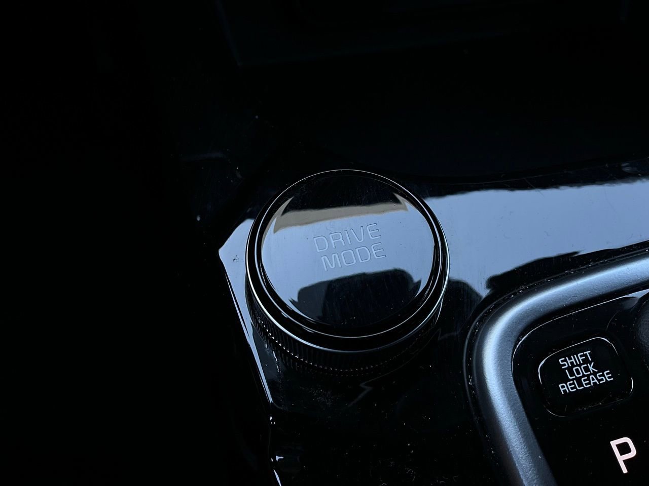 Used 2025 Kia Seltos S image 23