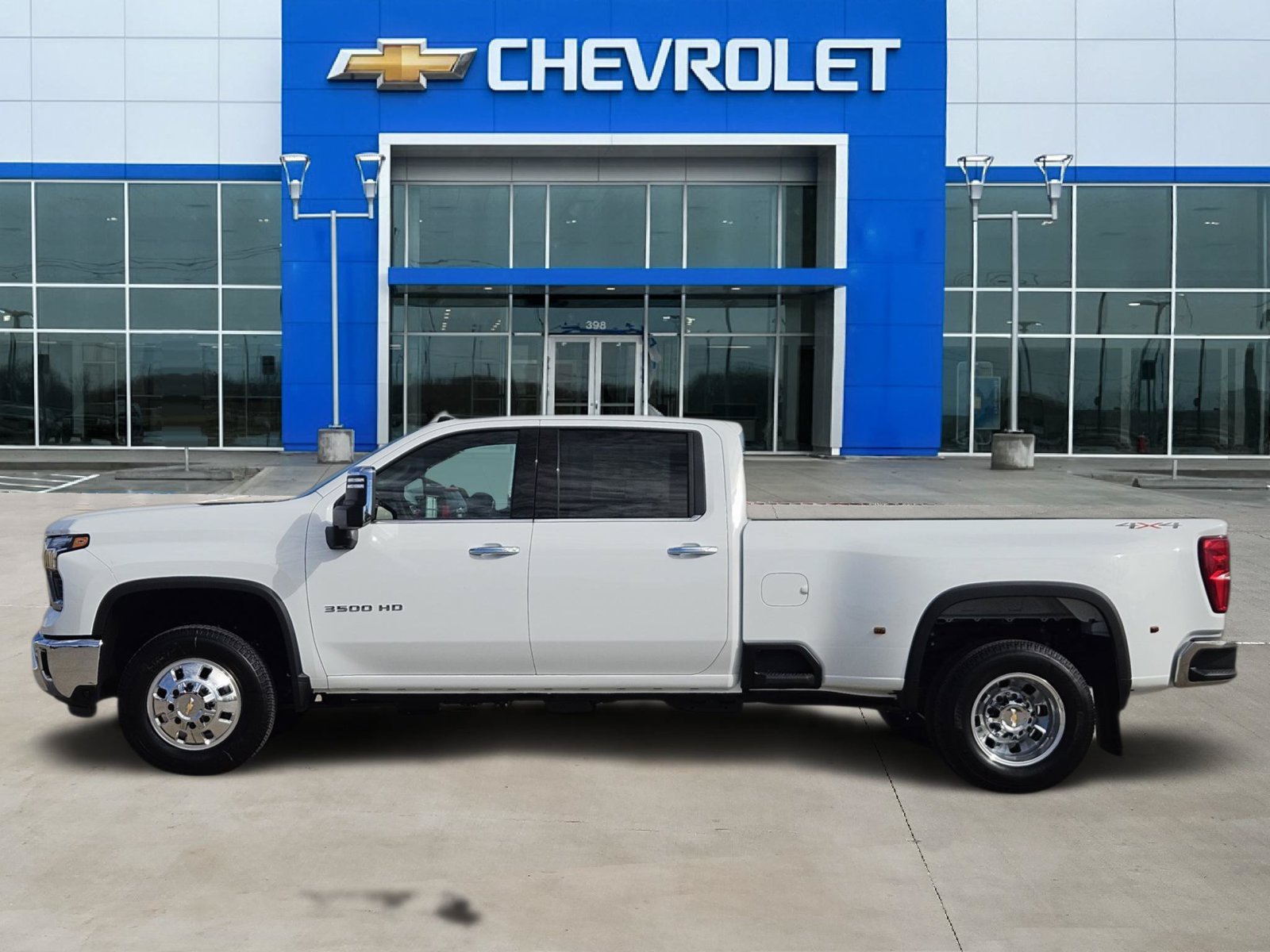New 2026 Chevrolet Silverado 3500 LTZ w/ LTZ Plus Package AWD/4WD image 3