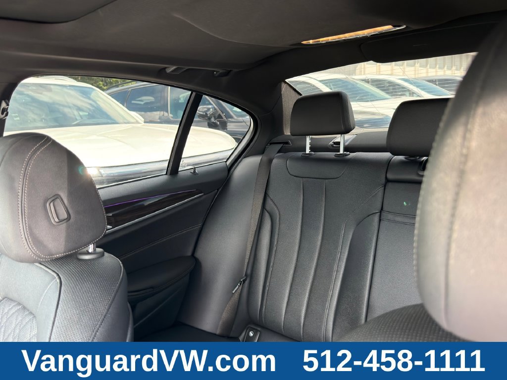Used 2021 BMW 530i w/ Convenience Package RWD image 12