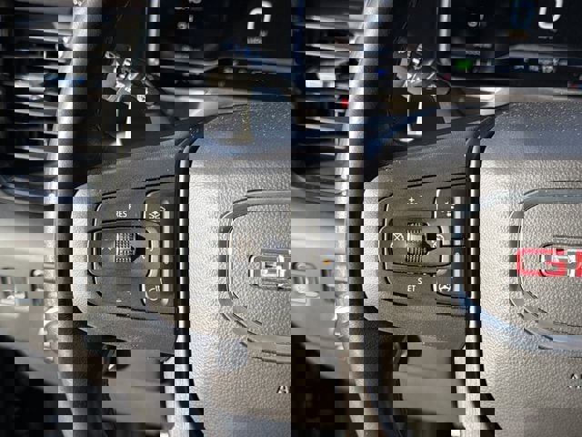 Used 2022 GMC Sierra 1500 AT4X image 25