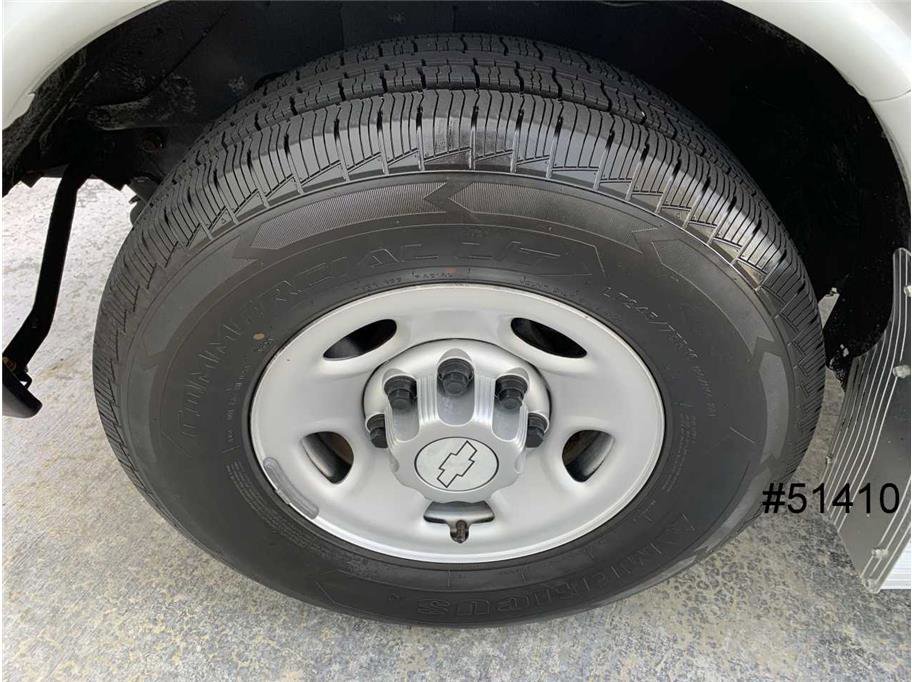 Used 2015 Chevrolet Express 3500 w/ School Bus Package image 17