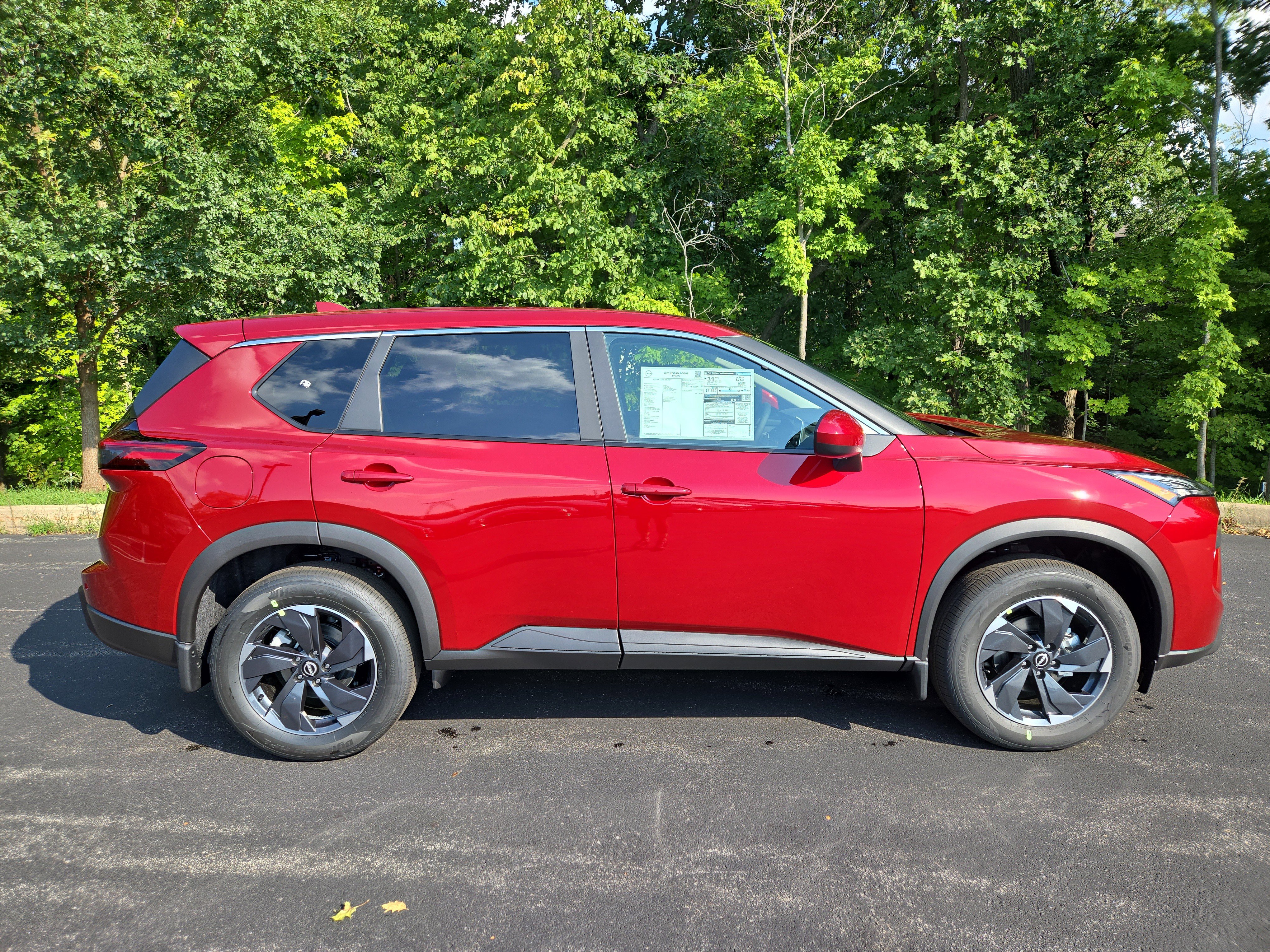 New 2026 Nissan Rogue SV image 2