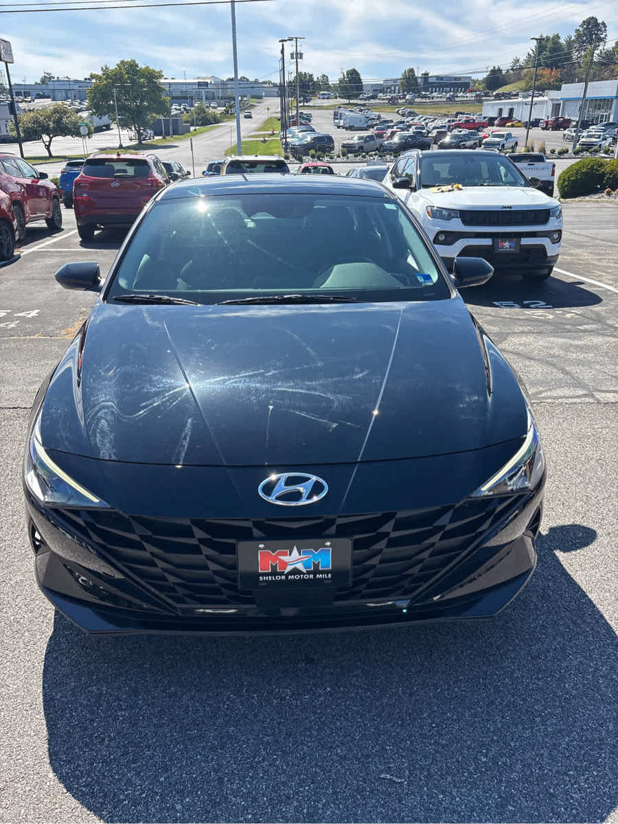 Used 2023 Hyundai Elantra SEL w/ Convenience Package FWD image 16