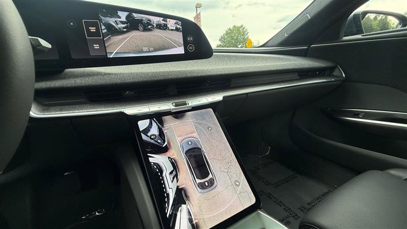 Used 2024 Lucid Air Touring AWD/4WD image 44