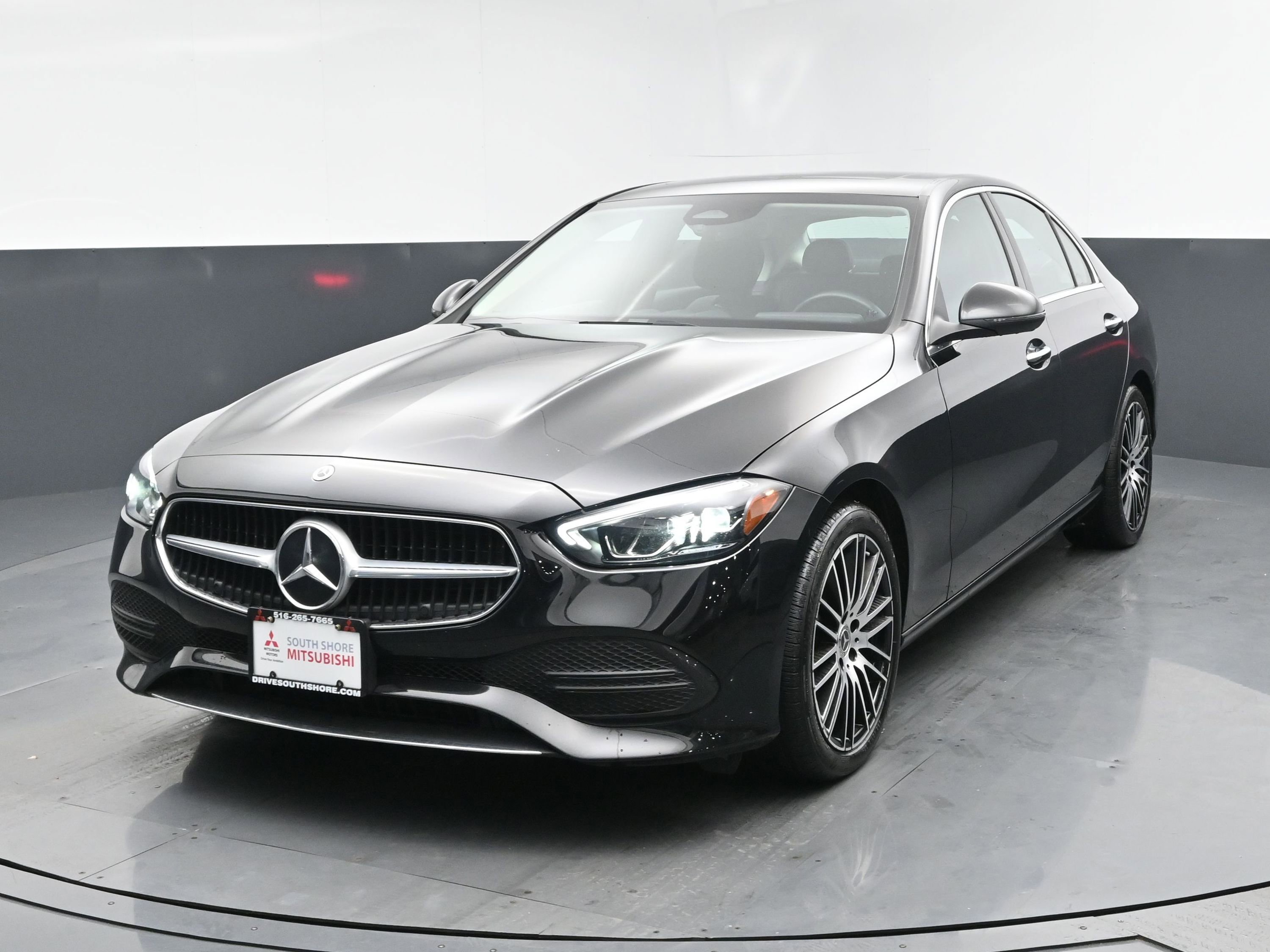 Used 2023 Mercedes-Benz C 300 Sedan image 1