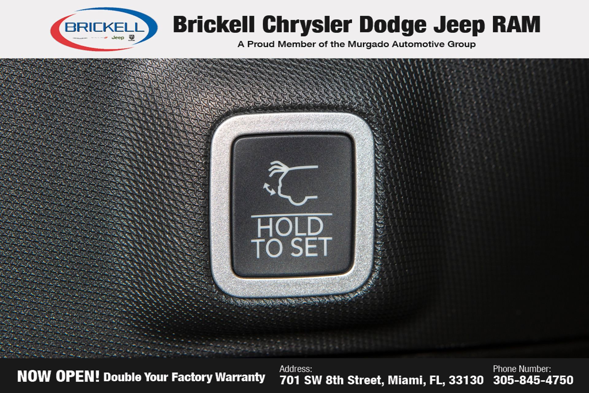 New 2025 Jeep Grand Cherokee Laredo image 10