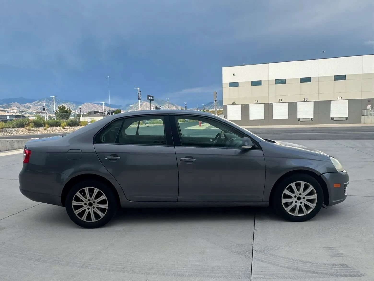 Used 2006 Volkswagen Jetta Value Edition FWD image 6