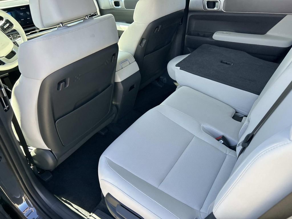 New 2026 Hyundai Santa Fe SE AWD/4WD image 19