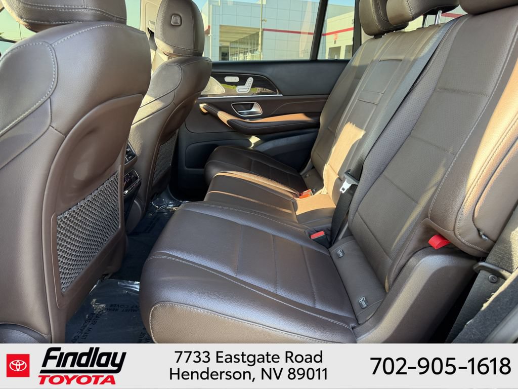 Used 2022 Mercedes-Benz GLS 450 4MATIC image 7