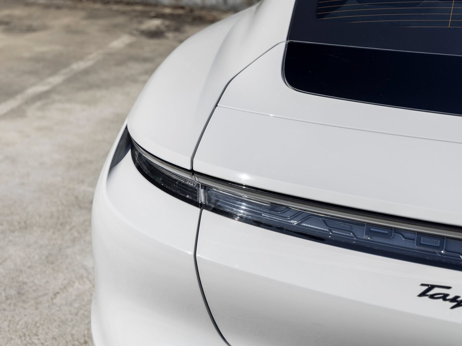 Certified 2023 Porsche Taycan Turbo S AWD/4WD image 18