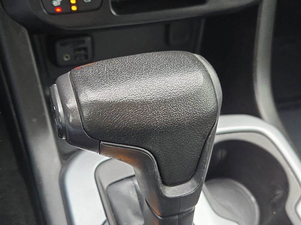 Used 2021 Chevrolet Colorado ZR2 image 23