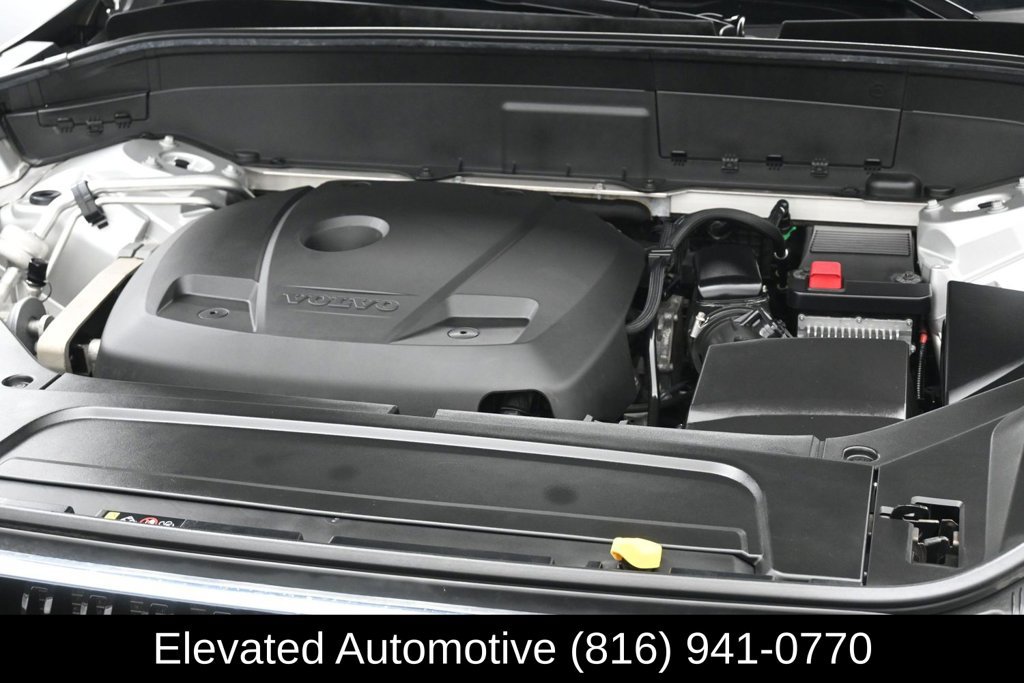 Used 2017 Volvo XC90 T6 Momentum w/ Vision Package AWD/4WD image 27