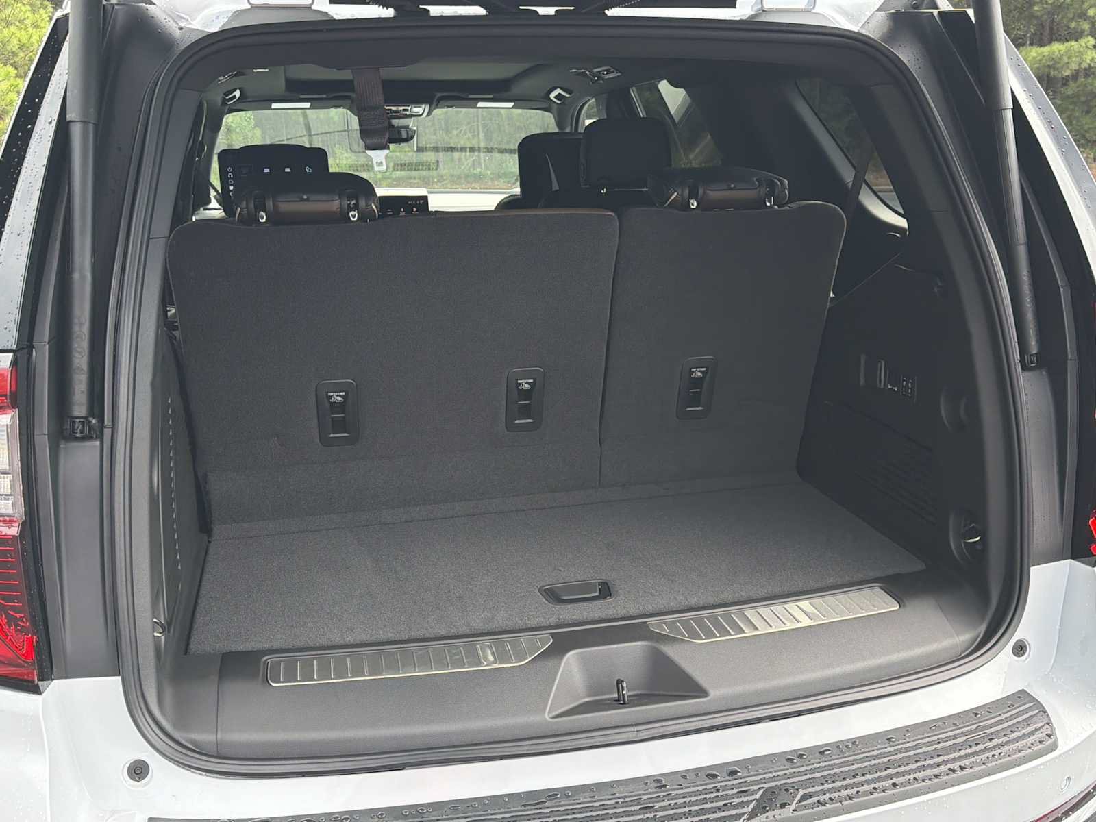 New 2026 GMC Yukon Denali Ultimate AWD/4WD image 28