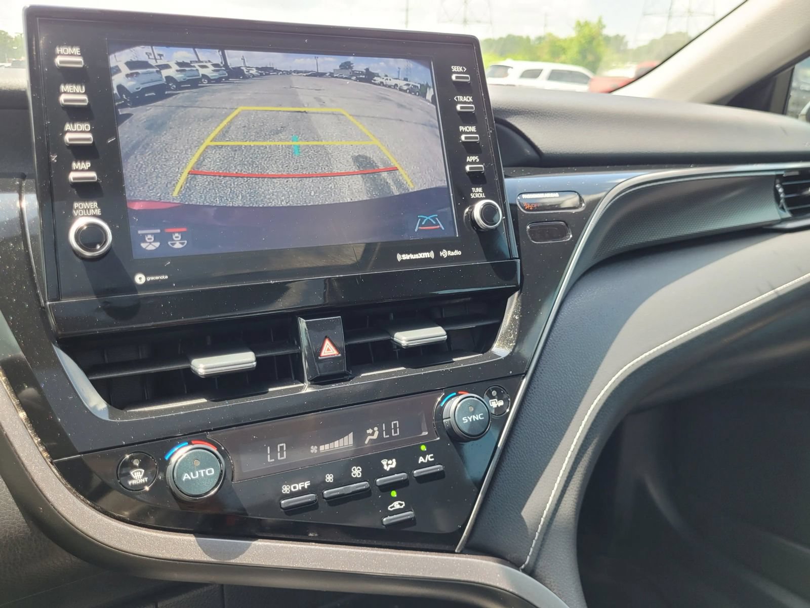 Used 2022 Toyota Camry XSE FWD image 20